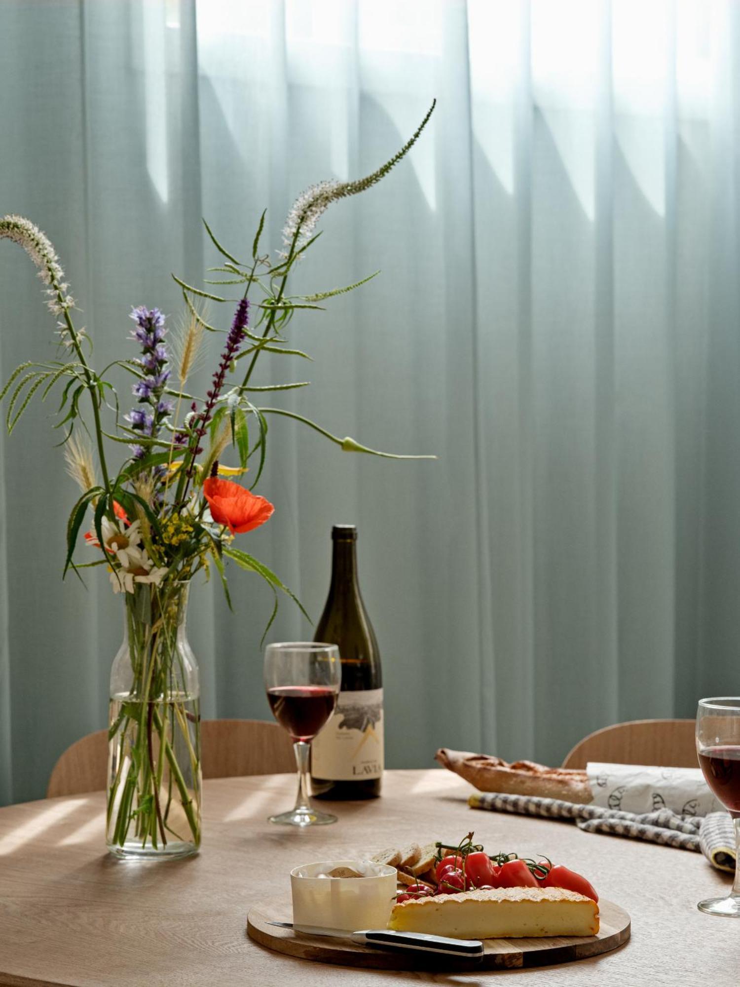 Flora Apartment Hotel Copenhagen Exterior photo